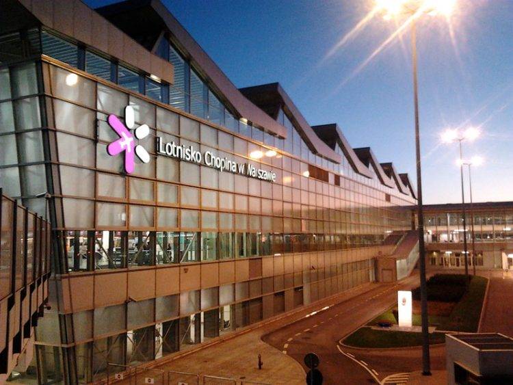 Emergency landing at Warsaw Airport