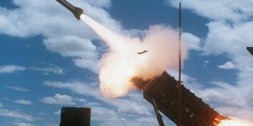 Polish government delays receipt of German Patriot missiles. Opposition accuses it of acting against the national interest