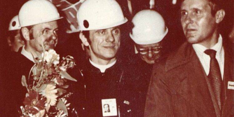 Jerzy Popiełuszko (middle)/Wikipedia