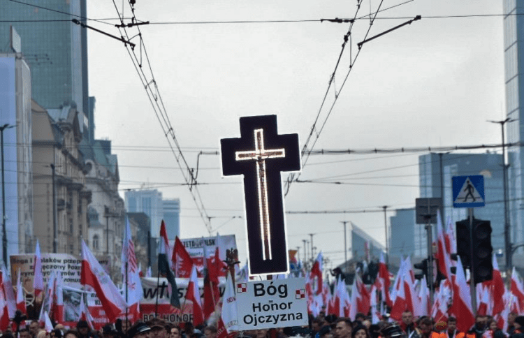 Independence March in Warsaw: Thousands Celebrate Polish Independence Day