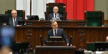 Historic First Session of the New Sejm: A Day of Ceremonies, Speeches, and Decisions