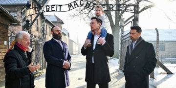 Musk Visits Auschwitz Amid Controversy