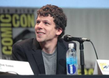 Hollywood Actor Jesse Eisenberg Seeks Polish Citizenship