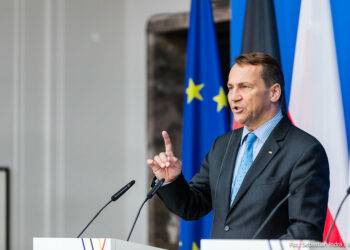 US will strike Russian troops in Ukraine if Russia uses nuclear weapon – Polish Foregin Minister