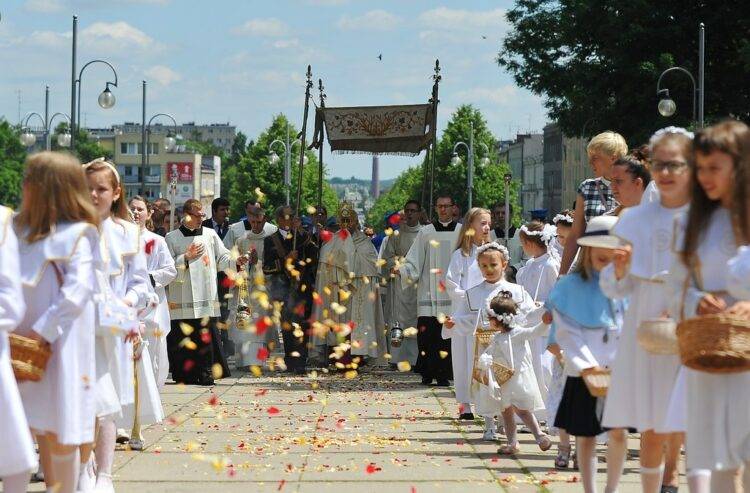 The Tradition of Boże Ciało in Poland: A Deep Dive into History and Processions