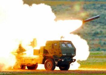 Lockheed Martin Invites Polish Firms to Join Rocket Launcher Production