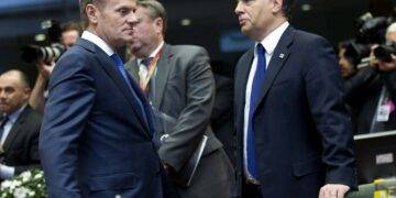 Tusk Criticizes Orban’s Moscow Visit Amid Peace Mission Claims