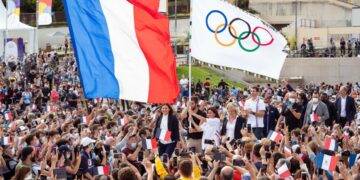 Iga Świątek Advances to Olympic Semifinals in Surprising Match Finish
