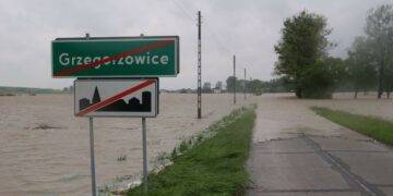 Flood Threat Looms Over Southern Poland as Heavy Rains Approach