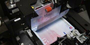 Polish Artist’s Graphic on New Slovak Passports Sparks Controversy