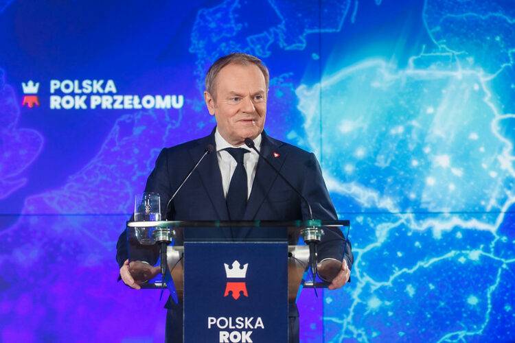 PM Tusk Announces Record-Breaking Investment Plan for Poland in 2025