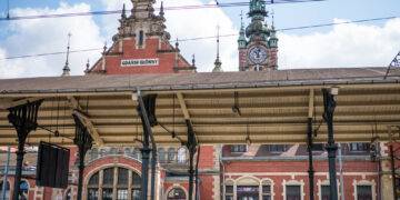 BBC Journalist Praises Baltic Express Train Route from Czechia to Poland