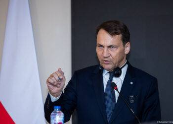 Sikorski to Russia: “You Will Never Rule Here Again” – Polish Foreign Minister Delivers Defiant Parliamentary Address