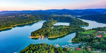 Poland Launches First Underwater Tourism Adventure in Solina Lake
