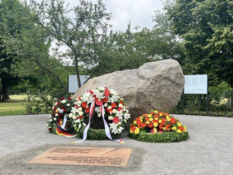 Germany Unveils “Temporary” Memorial Honoring Polish Victims of Nazi Occupation