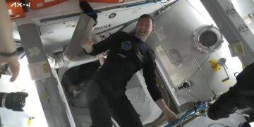Sławosz Uznański-Wiśniewski Becomes First Pole Aboard International Space Station