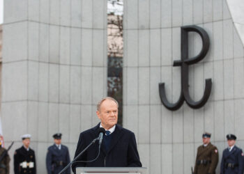 Tusk: Home Army Fight Had “Deep and Universal” Meaning, PM Says at Warsaw Remembrance Ceremony