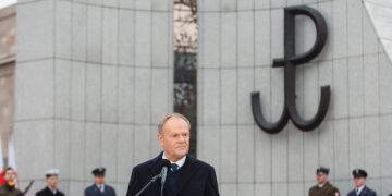 Tusk: Home Army Fight Had “Deep and Universal” Meaning, PM Says at Warsaw Remembrance Ceremony