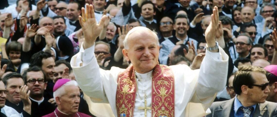 UKRAINE TO ISSUE COMMEMORATIVE COIN HONORING POPE JOHN PAUL II