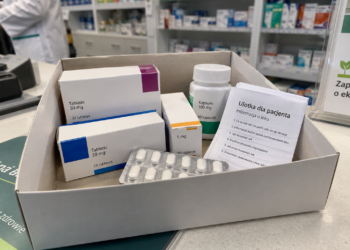Kraków hospital opens fully automated pharmacy where robots prepare patient doses