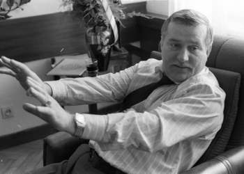 Polish prosecutors close nine-year false-testimony investigation against Lech Wałęsa