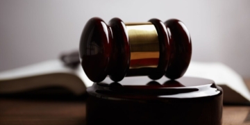Polish MP remains free as EU corruption investigation continues