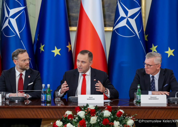 Polish president calls security meeting over permanent US base