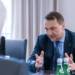 Sikorski urges Trump to pressure Russia, not Ukraine, to end war