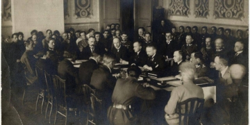 Polish and Soviet delegations during the Riga peace negotiations in October 1920