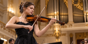 World’s oldest violin competition opens in Poland with 48 musicians competing