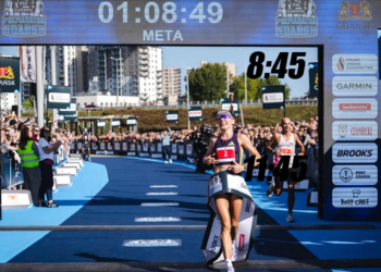 Elżbieta Glinka breaks Polish half-marathon record with 1:08:48 run